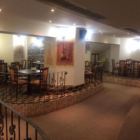 Family Hotel Chiplakoff Burgas Bagian luar foto