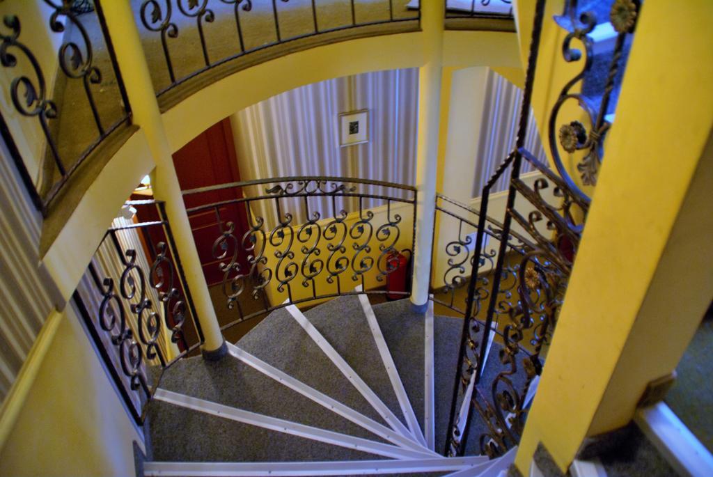 Family Hotel Chiplakoff Burgas Bagian luar foto
